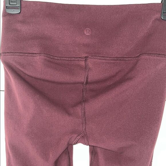 Lululemon Reveal Tight *En Avante 26" Size 4 - Picture 7 of 12
